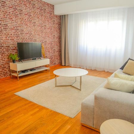 Lovely Apartment At City Quart Podgorica Eksteriør billede